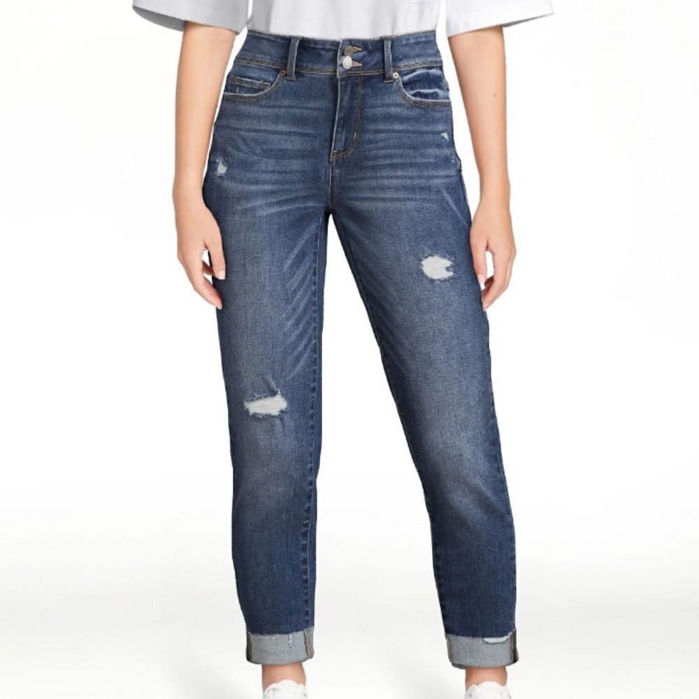 Time and Tru Women's Mid Rise Stretch Denim Capri Jeans, Medium Wash size 4 NWT